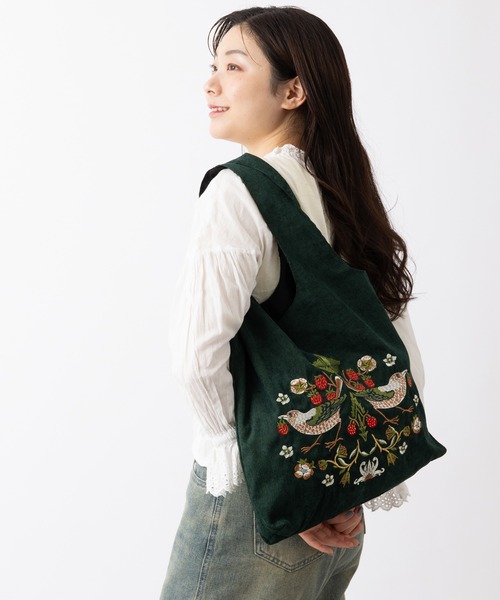 Jubilee(ジュビリー)の「ウィリアムモリス柄 刺繍 コーデュロイ トートバッグ(トートバッグ・レディース・ライトグレー/ネイビー/ベージュ/グレー/ダークグリーン/ブラック・FREE)」の22枚目の写真