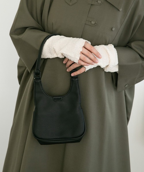 KBF（ケイビーエフ）の「ダブルポケットミニBAG（ハンドバッグ・レディース・ブラック/シルバー/ホワイト・ONE）」の12枚目の写真