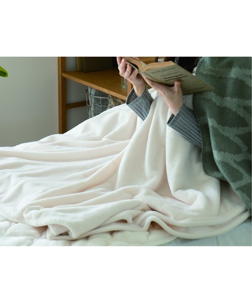 journal standard Furniture （ジャーナルスタンダードファニチャー）の「【AND DECO/アンドデコ】BLANKET ブランケット M.FIBER S（ブランケット・レディース・ホワイト/チャコールグレー/ベージュ/ピンク・FREE）」の14枚目の写真
