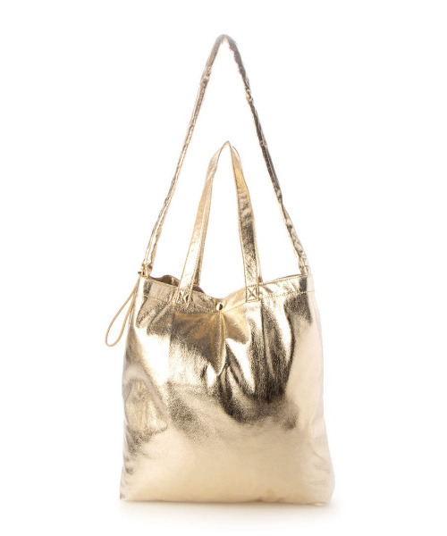 cache cache（カシュ カシュ）の「カシュカシュ cachecache / メタリックシャーリングポケッタブルトート（ショルダーバッグ・レディース・ゴールド/ブラック/シルバー・FREE）」の3枚目の写真