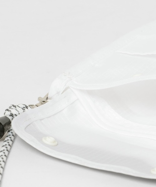 EKAL(エカル)の「TINY GARDEN PRODUCTS マルチサコッシュ(ショルダーバッグ・レディース・ホワイト系その他/ブラック/グレー・ONE)」の20枚目の写真