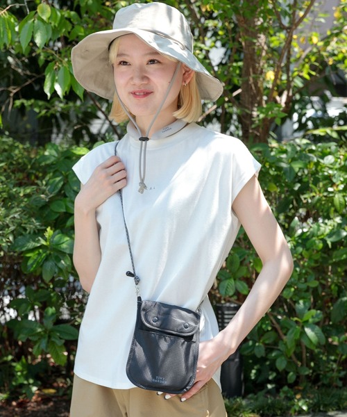 EKAL(エカル)の「TINY GARDEN PRODUCTS マルチサコッシュ(ショルダーバッグ・レディース・ホワイト系その他/ブラック/グレー・ONE)」の10枚目の写真