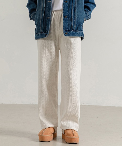 DAY CLOSET（デイ クローゼット）の「レディース 裏起毛ジャガード風コーデュロイダブルフェイスワイドパンツ（その他パンツ・レディース・ピンク/ブラック/ブラウン/ホワイト/ダークグレー・M/L）」の2枚目の写真