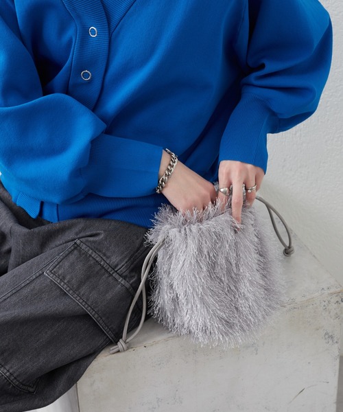 CIAOPANIC TYPY（チャオパニックティピー）の「ボールチェーン付きフリンジ巾着BAG（ショルダーバッグ・レディース・アイボリー/ブラック/グレー/ブルー・ONE SIZE）」の16枚目の写真