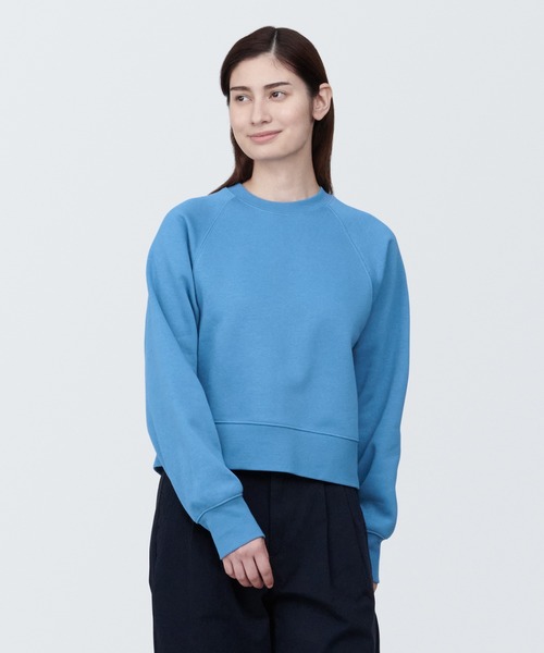 無印良品(ムジルシリョウヒン)の「婦人 スウェットシャツ(クルーネック長袖)(スウェット・レディース・ライトピンク/ライトイエロー/サックスブルー系/ブラック/ホワイト/ライトグレー・XL/M/XS/S/L)」の4枚目の写真