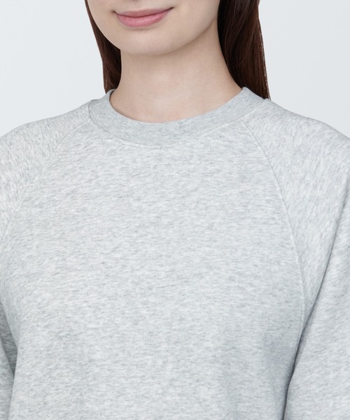 無印良品(ムジルシリョウヒン)の「婦人 スウェットシャツ(クルーネック長袖)(スウェット・レディース・ライトピンク/ライトイエロー/サックスブルー系/ブラック/ホワイト/ライトグレー・XL/M/XS/S/L)」の17枚目の写真