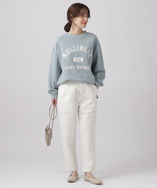 SHOO・LA・RUE（シューラルー）の「【SS-3L/洗える/美脚シルエット】ボトム選びが難しい方の救世主 デニムイージーテーパードパンツ（デニムパンツ・レディース・ホワイト/ネイビー/ブルー/ブラック・01/10/05/04/03/02）」の18枚目の写真