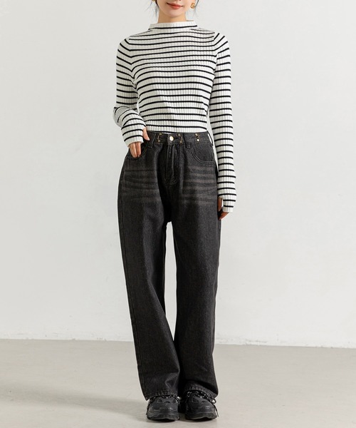 DAY CLOSET（デイ クローゼット）の「レディース サムホール付き配色デザインハイネックリブニットトップス（ニット/セーター・レディース・ブラック×ホワイト/ブラック/アイボリー/グレー・FREE）」の15枚目の写真