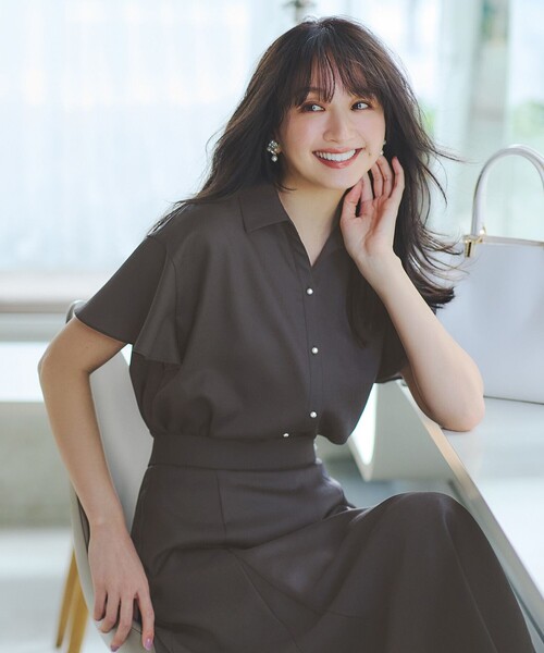 ANY SIS(エニィスィス)の「【速乾・接触冷感】スムージーポリエステル シャツ ブラウス(シャツ/ブラウス・レディース・グレー系/ネイビー系9/ピンク系/スカイブルー系/パイングリーン系・2)」の2枚目の写真