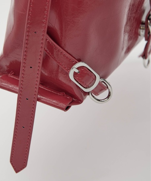 Carmelo（カーメロ）の「'Le reve' Boucle patent small bag / パテントレザーライク スモールショルダーバッグ（ショルダーバッグ・レディース・ホワイト/ブラック/レッド/シルバー/ピンク・FREE）」の8枚目の写真