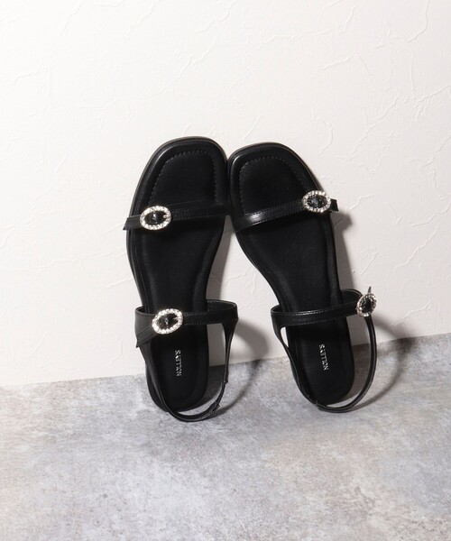 NOLLEY’S（ノーリーズ）の「キラバックルストライプサンダル（サンダル・レディース・ブラック・24.5/24/23.5/23/22.5）」の7枚目の写真
