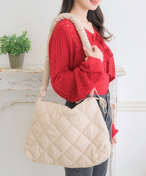 ems excite（エムズエキサイト）の「【WEB限定】キルトドロストBAG（ショルダーバッグ・レディース・ピンク/ナチュラル/ベージュ/ブラック/ブルー・ONE SIZE）」の3枚目の写真