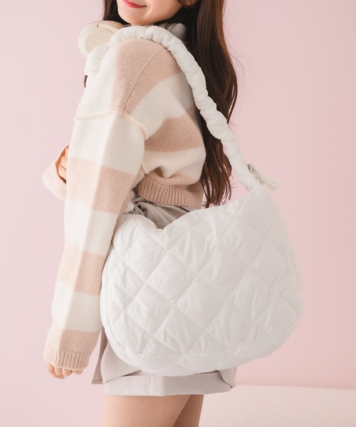 ems excite（エムズエキサイト）の「【WEB限定】キルトドロストBAG（ショルダーバッグ・レディース・ピンク/ナチュラル/ベージュ/ブラック/ブルー・ONE SIZE）」の4枚目の写真