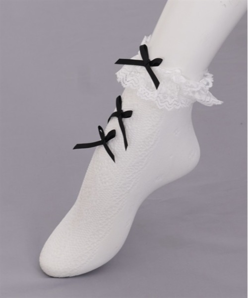 axes femme POETIQUE（アクシーズファムポエティック）の「レース編みクルー丈ソックス（ソックス/靴下・レディース・ホワイト/ブラック・FREE）」の3枚目の写真