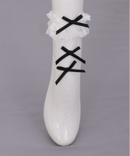 axes femme POETIQUE（アクシーズファムポエティック）の「レース編みクルー丈ソックス（ソックス/靴下・レディース・ホワイト/ブラック・FREE）」の5枚目の写真