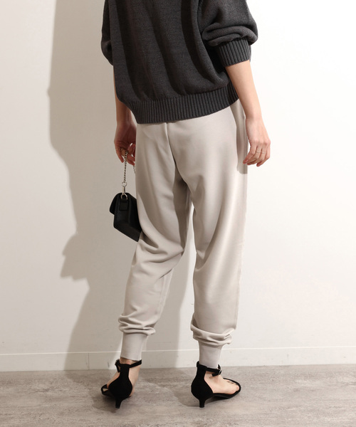 JOURNAL STANDARD relume（ジャーナルスタンダード　レリューム）の「《WEB限定追加》ジャージージョーゼットジョガーパンツ（その他パンツ・レディース・グレー/ブラック・FREE）」の16枚目の写真