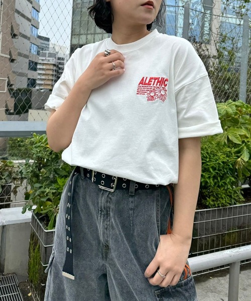 PBLIM（ページボーイリム）の「PBLIM/アートフラワーT（Tシャツ/カットソー・レディース・オフホワイト/ブラック/ベージュ/サックスブルー・MEDIUM/LARGE）」の10枚目の写真