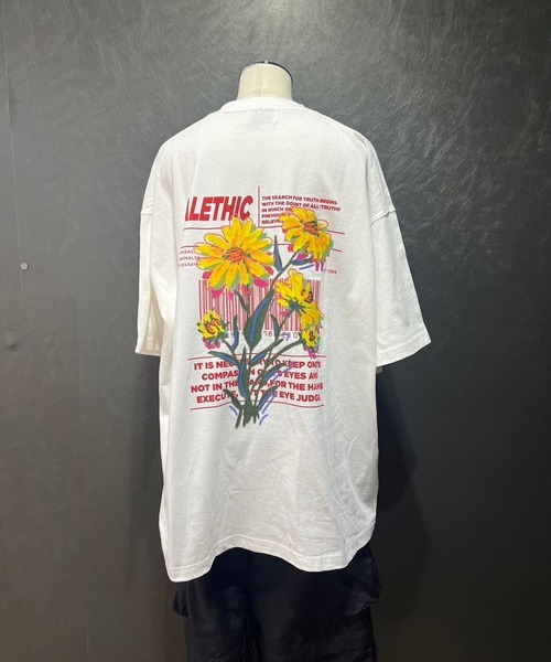 PBLIM（ページボーイリム）の「PBLIM/アートフラワーT（Tシャツ/カットソー・レディース・オフホワイト/ブラック/ベージュ/サックスブルー・MEDIUM/LARGE）」の17枚目の写真