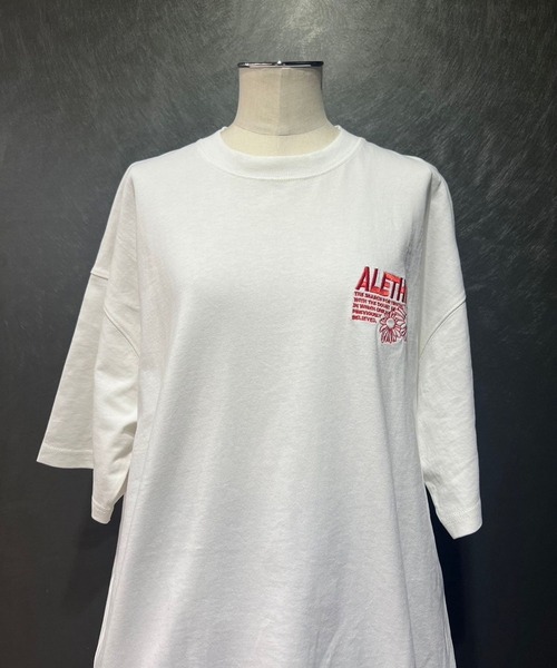 PBLIM（ページボーイリム）の「PBLIM/アートフラワーT（Tシャツ/カットソー・レディース・オフホワイト/ブラック/ベージュ/サックスブルー・MEDIUM/LARGE）」の16枚目の写真