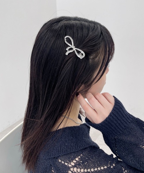 Heather（ヘザー）の「リボンモチーフクリップ　118766（バレッタ/ヘアクリップ・レディース・シルバー/ゴールド・ONE SIZE）」の2枚目の写真