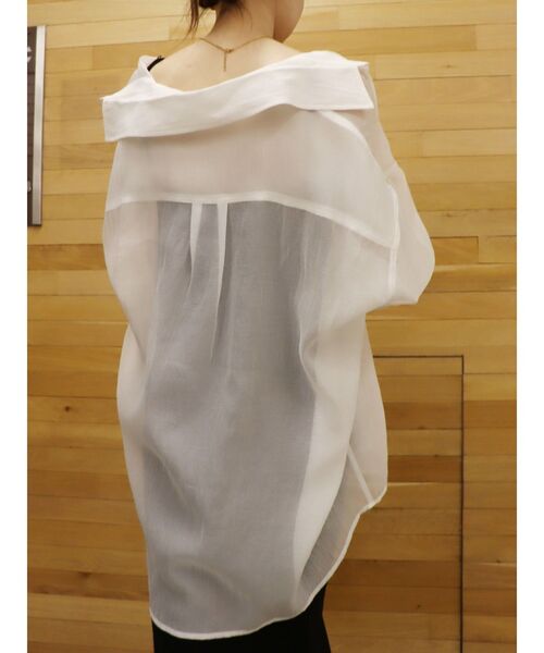 EVRIS（エヴリス）の「シアーオーバーサイズシャツ（シャツ/ブラウス・レディース・ホワイト/ブラック/ブルー・FREE）」の11枚目の写真