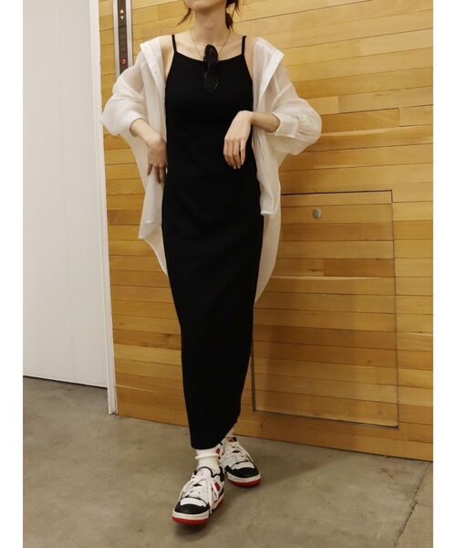 EVRIS（エヴリス）の「シアーオーバーサイズシャツ（シャツ/ブラウス・レディース・ホワイト/ブラック/ブルー・FREE）」の16枚目の写真