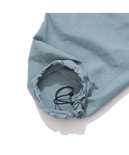 KEBOZ（ケボズ）の「NYLON CARGO PANTS（カーゴパンツ・メンズ・ブルー/ブラウン・XL/M/L）」の8枚目の写真