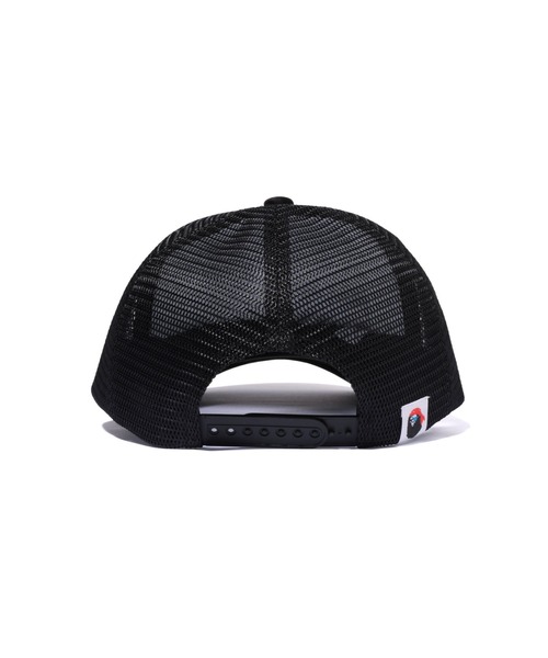 A BATHING APE（アベイシングエイプ）の「APE CROSSBONE MESH