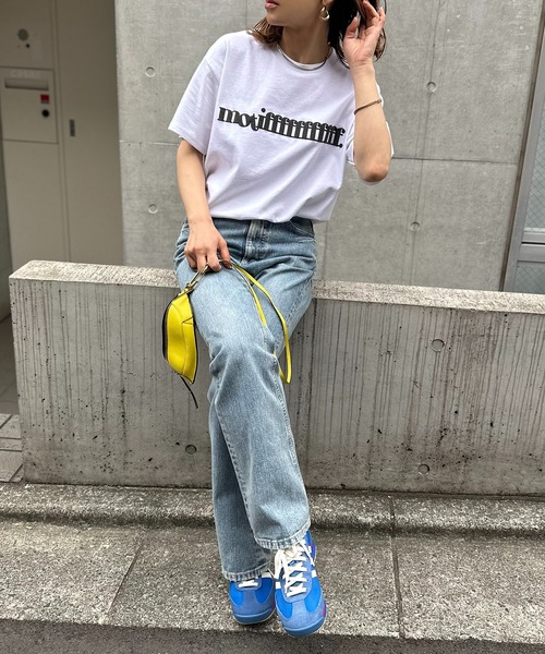 mi via loca(ミヴィアロカ)の「GILDAN 発泡モチーフロゴ半袖Tシャツ 【PT NO. MVL040 ※2A】(Tシャツ/カットソー・レディース・オフホワイト/オートミール/ナチュラル/ホワイト系その他/ライトアッシュグレー・MEDIUM/LARGE)」の1枚目の写真