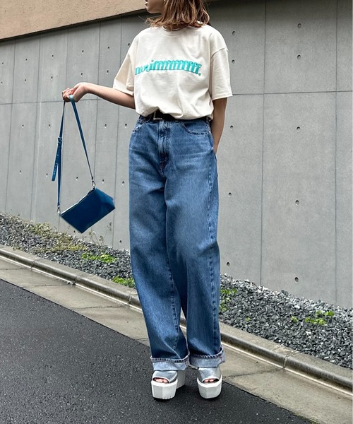 mi via loca(ミヴィアロカ)の「GILDAN 発泡モチーフロゴ半袖Tシャツ 【PT NO. MVL040 ※2A】(Tシャツ/カットソー・レディース・オフホワイト/オートミール/ナチュラル/ホワイト系その他/ライトアッシュグレー・MEDIUM/LARGE)」の16枚目の写真