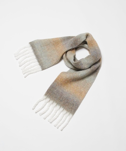 Lui's（ルイス）の「ウール混 グラデーションマフラー（マフラー・レディース・ブルー/ブラウン/ブラック・FREE）」の14枚目の写真