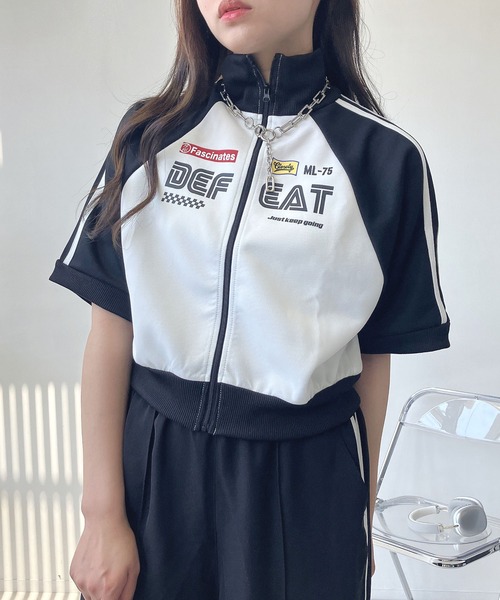 AS KNOW AS plus（アズノゥアズプラス）の「◎アソートトラック半袖ジャケット（ジャージ・レディース・ブラック系/グリーン系/アイボリー系/ホワイト系/アイボリー系2/サックスブルー系1/ブラック系1/アイボリー系1・FREE）」の21枚目の写真