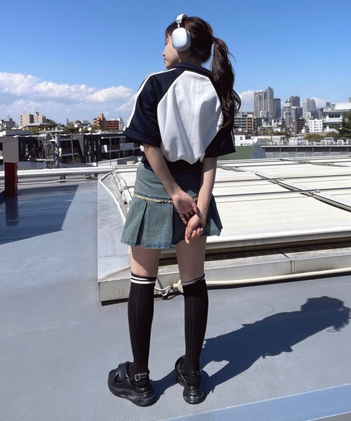 AS KNOW AS plus（アズノゥアズプラス）の「◎アソートトラック半袖ジャケット（ジャージ・レディース・ブラック系/グリーン系/アイボリー系/ホワイト系/アイボリー系2/サックスブルー系1/ブラック系1/アイボリー系1・FREE）」の22枚目の写真