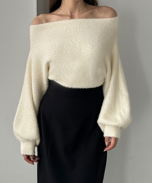 【セール】オフショルシャギーニット（ニット/セーター）｜Louere（ルエレ）