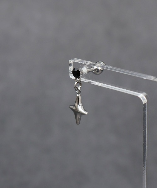 4INT.(フォイント)の「メンズライク ドロップ ボディピアス 16G (片耳用) / サージカルステンレス316L (金属アレルギー対応)(ピアス(片耳用)・メンズ・C/D/A/B・FREE)」の10枚目の写真