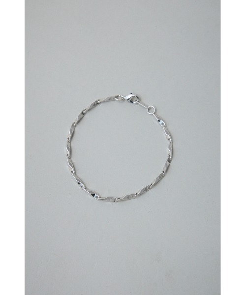 AZUL by moussy（アズールバイマウジー）の「アンギュラーチェーンブレスレット（ブレスレット・メンズ・シルバー/ゴールド・FREE）」の12枚目の写真