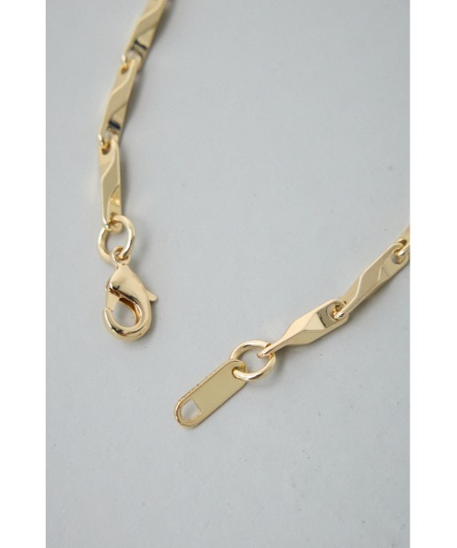 AZUL by moussy（アズールバイマウジー）の「アンギュラーチェーンブレスレット（ブレスレット・メンズ・シルバー/ゴールド・FREE）」の3枚目の写真