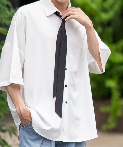 SIDEWAY STANCE(サイドウェイスタンス)の「ポリストレッチ ネクタイ付き 半袖シャツ(シャツ/ブラウス・メンズ・チャコール/ブラック/ベージュ/ホワイト・MEDIUM/LARGE/X-LARGE)」の6枚目の写真