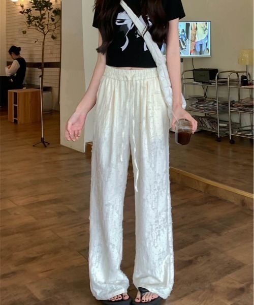 BACKLASHホワイト フレアパンツ ダメージ加工 BACKLASHホワイト フレアパンツ ダメージ加工