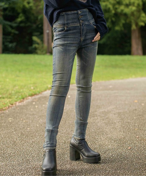 GORGE（ゴージ）の「《脚長バズりパンツ×美ライン》レディース ハイウエスト スキニーデニム 3ボタン 春夏秋冬（デニムパンツ・レディース・ブラック/ブルー/ブラック系その他/インディゴブルー/ブルー系その他/ブルー系その他2・S/M/L/XS）」の8枚目の写真