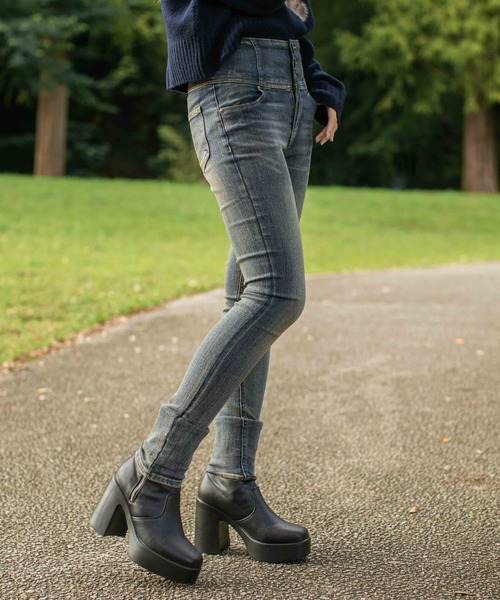 GORGE（ゴージ）の「《脚長バズりパンツ×美ライン》レディース ハイウエスト スキニーデニム 3ボタン 春夏秋冬（デニムパンツ・レディース・ブラック/ブルー/ブラック系その他/インディゴブルー/ブルー系その他/ブルー系その他2・S/M/L/XS）」の9枚目の写真