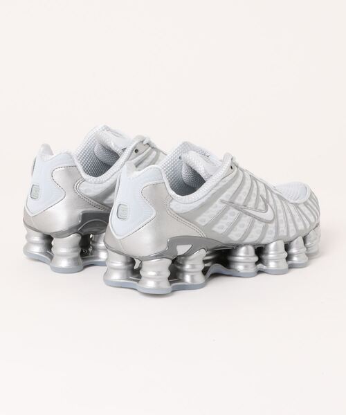 NIKE（ナイキ）の「NIKE WMNS SHOX TL AR3566-003（スニーカー