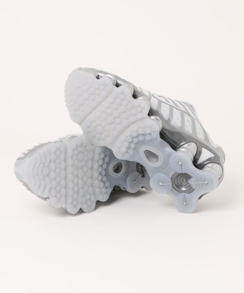NIKE（ナイキ）の「NIKE WMNS SHOX TL AR3566-003（スニーカー