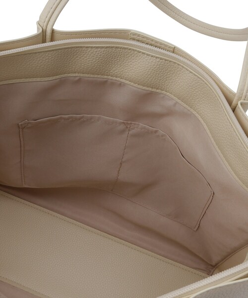 ITS'DEMO（イッツデモ）の「◆【通勤／全7色】仕切りポケットA4トート（トートバッグ・レディース・ピンク系/ベージュ/イエロー/ダークグリーン/ブラック/アイボリー/ブルー・00）」の21枚目の写真