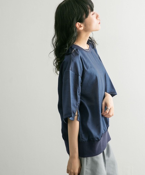 KBF（ケイビーエフ）の「シャイニールーズプルオーバー（Tシャツ/カットソー・レディース・ライトベージュ/ネイビー・ONE）」の5枚目の写真