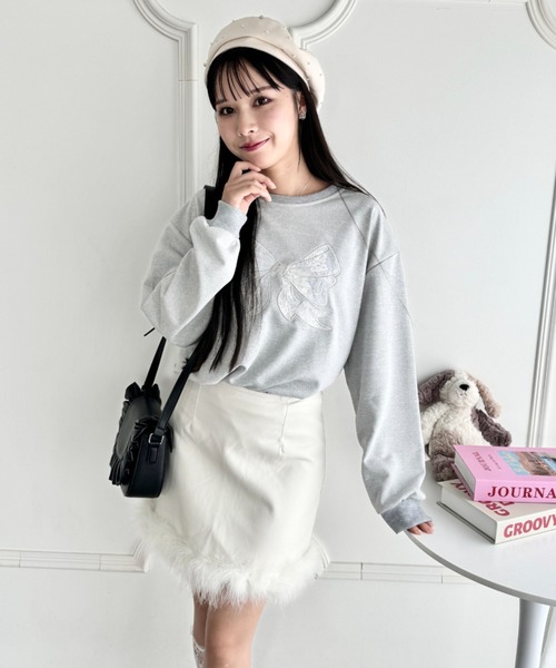 Loueme(ルエム)の「フェザーPUレザーミニスカート(スカート・レディース・アイボリー/ブラック・M)」の7枚目の写真