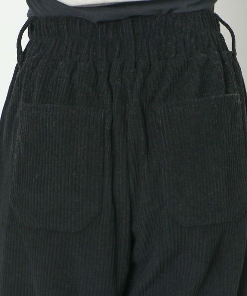 GORGE(ゴージ)の「《ふんわり軽い》レディース コーデュロイ シェフパンツ ゆるシルエット 楽ちん 秋冬(その他パンツ・レディース・ブラウン/ブラック・F)」の6枚目の写真