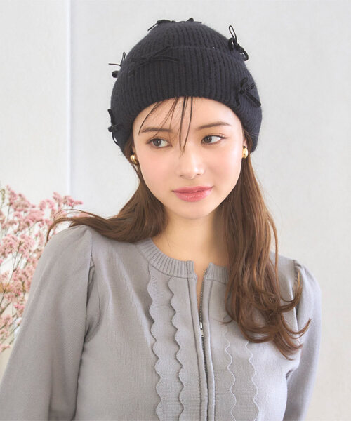 KOBE LETTUCE（コウベレタス）の「パールビジューorベロアリボンニット帽（ニットキャップ/ビーニー・レディース・ブラック系/ブラック/グレー/グレー系・FREE）」の3枚目の写真