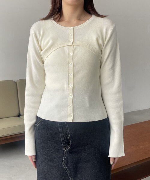 CAPRICIEUX LE'MAGE（カプリシューレマージュ）の「クロップレイヤードニット（ニット/セーター・レディース・オフホワイト/ブラック/ベージュ・FREE）」の17枚目の写真