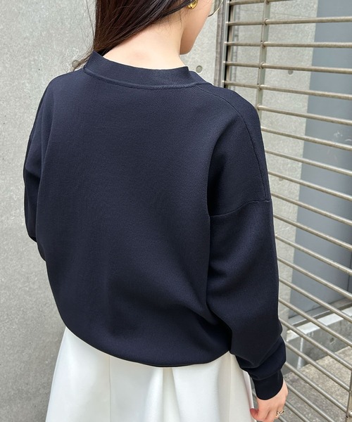 Vネックイニシャルカーディガン セール】イニシャルロゴ刺繍Vネックニットカーディガン